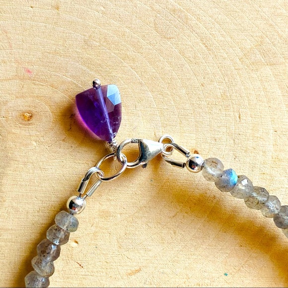 Amethyst & Labradorite Gemstone Beaded Bracelet Natural crystal Jewelry handmade - Picture 2 of 6